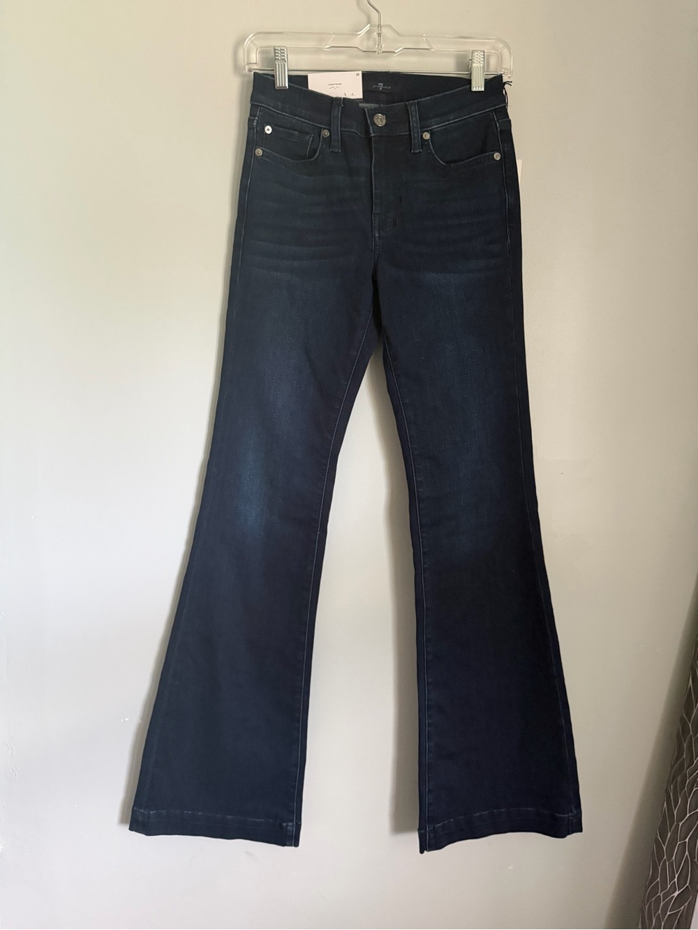 7 For All Mankind Dojo Flared Jeans Size 25